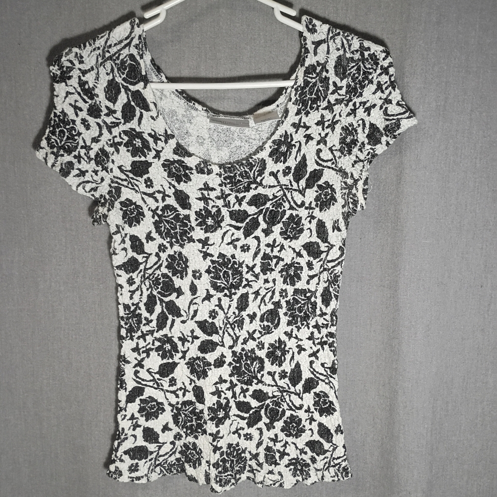 Worthington Essentials Size S High Stretch Textured Scoop Neck Short Sleeve Top